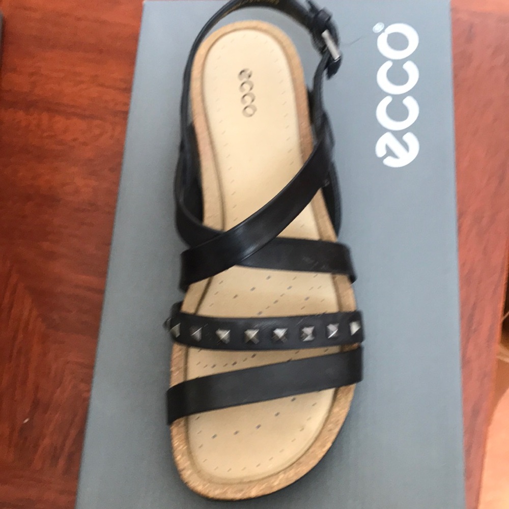 Ecco Shoes